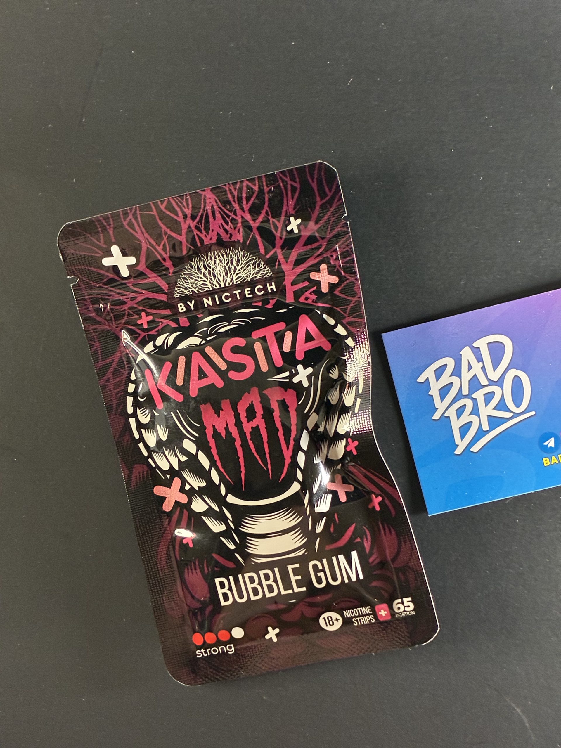 Kasta x MAD Bubble Gum Nicotine Cotton Strips 150 mg – 65 pcs, new premium nicotine strips with bubble gum flavor available in Canada