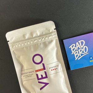 Velo Grovy Grape nicotine strips 50 mg 70 pcs Canada – smooth grape flavor nicotine cotton strips