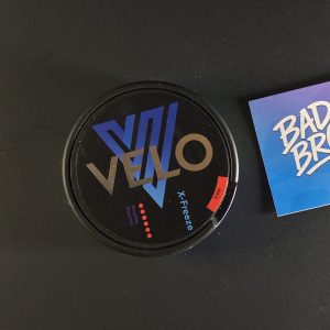 Velo X-Freeze 20 mg nicotine pouches tin in Canada – extra strong mint flavor